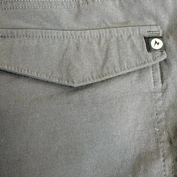 Marmot Women’s Black/Gray Shorts Size 10 Side Zipper‎ Pocket - Picture 6 of 8